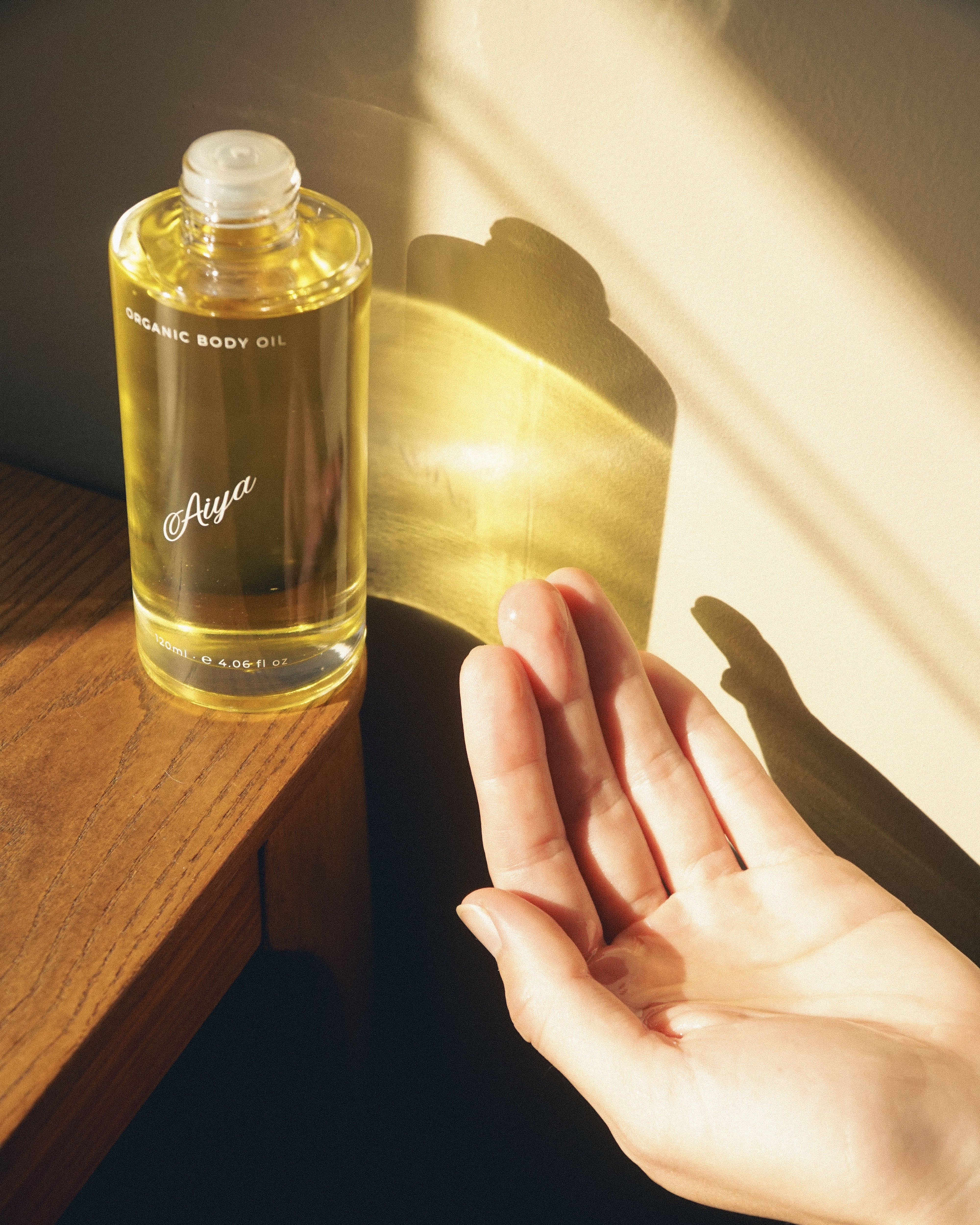 HYDRATING BODY OIL